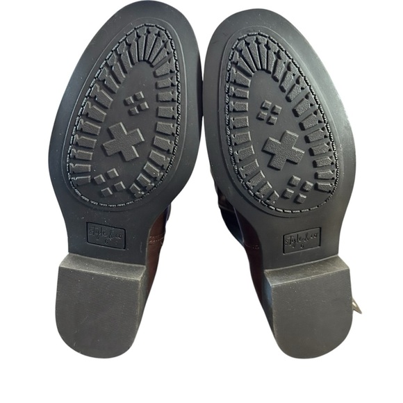 Style & Co Maliaa Brown Buckled Riding Boot Size 6 - Picture 9 of 10